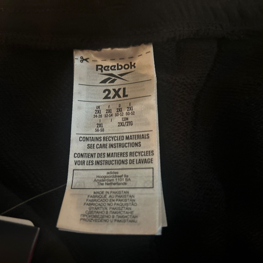 Reebok Women's 2XL Shorts Identity French Terry Black H54767 NWT - Picture 4 of 5